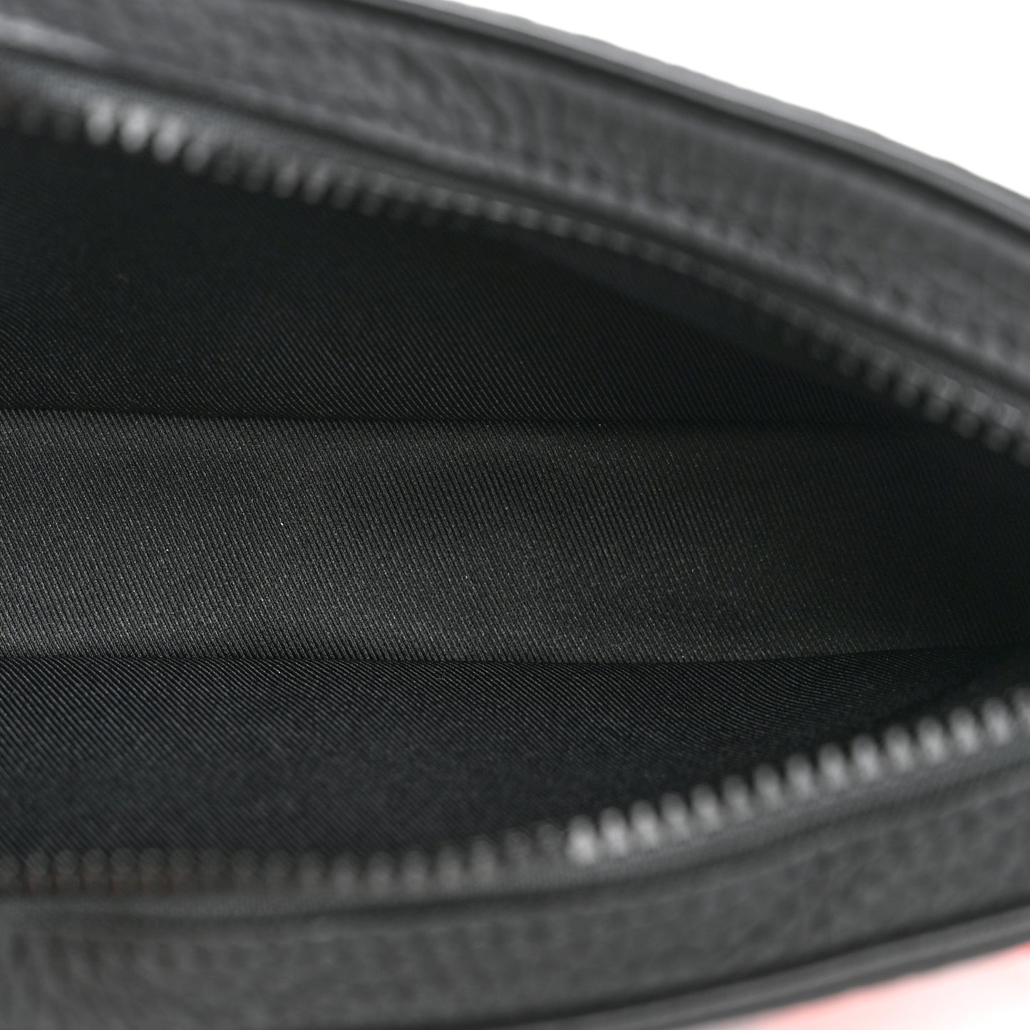 Taurillon Monogram Uniformes Solar Ray Soft Pochette Volga Belt Bag Black