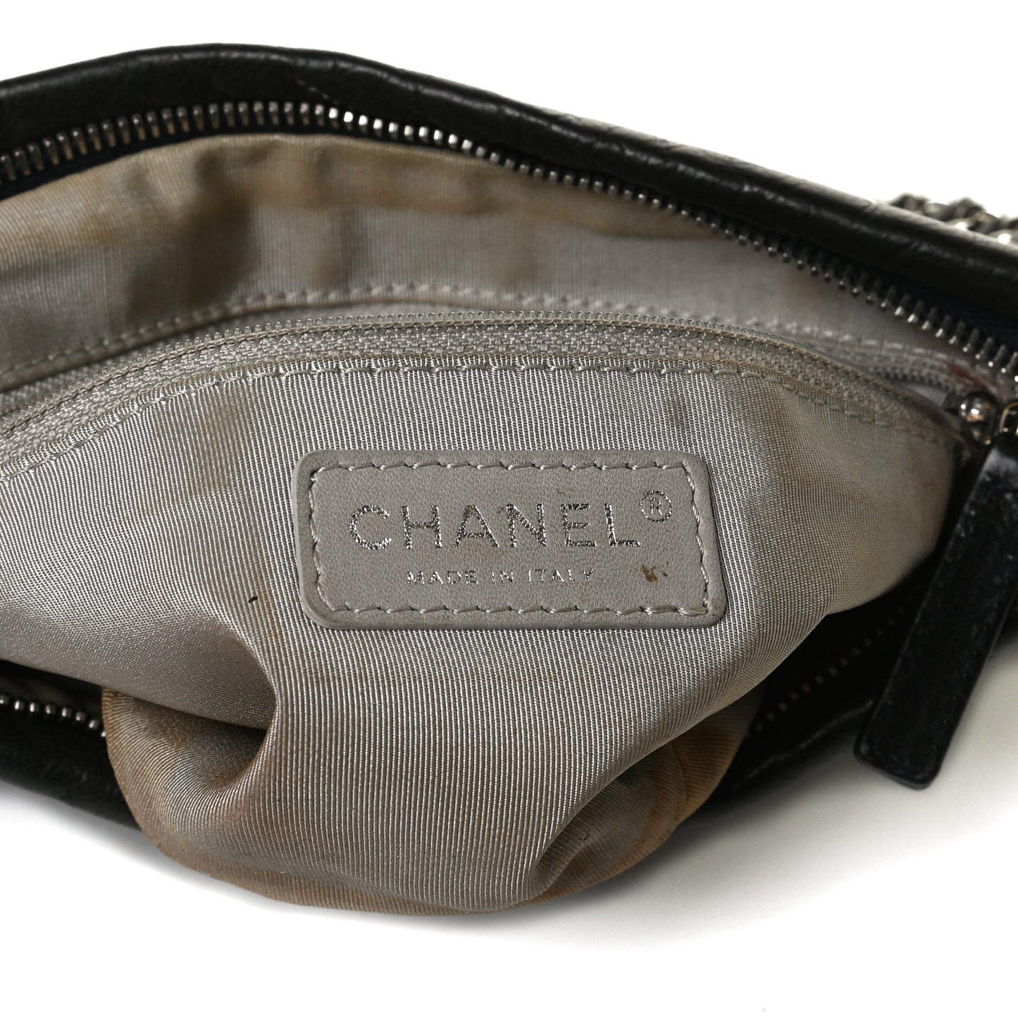 Calfskin On the Bund Pochette Black