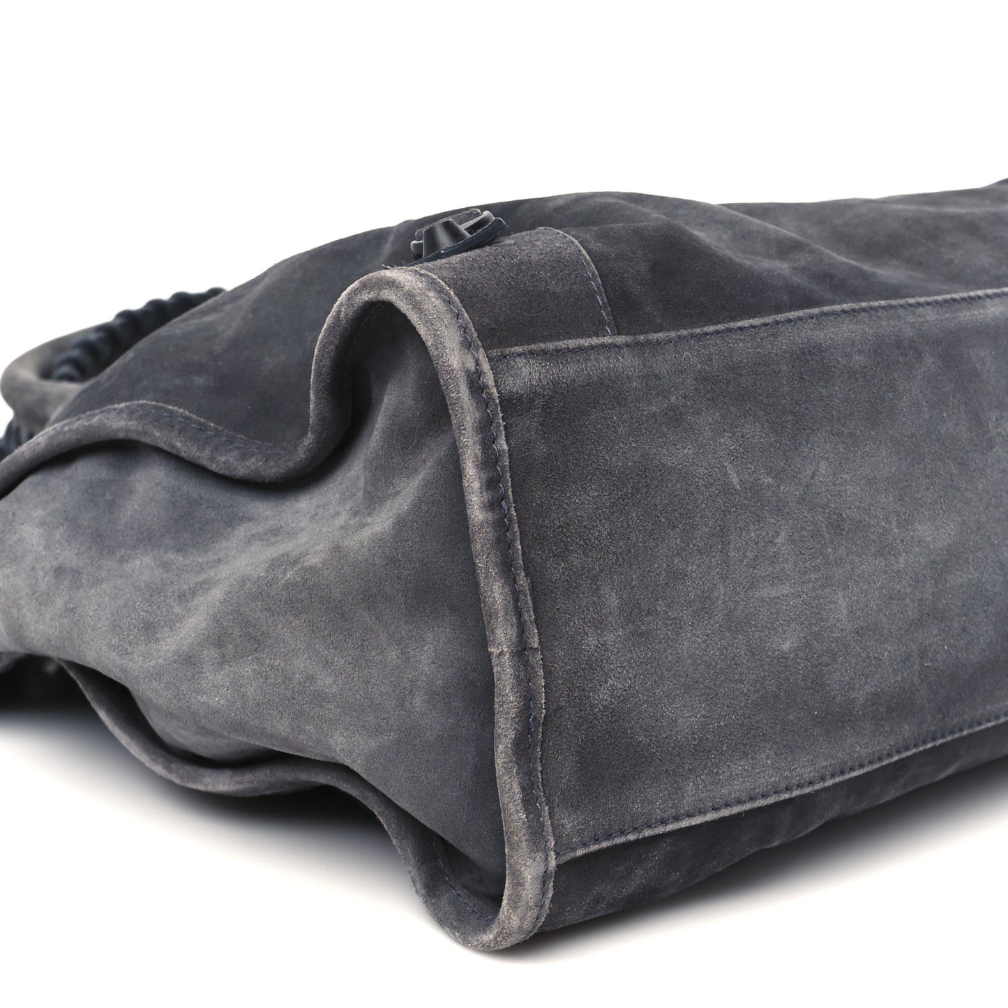 Waxed Suede Calfskin Classic Hardware Medium Le City Storm Grey
