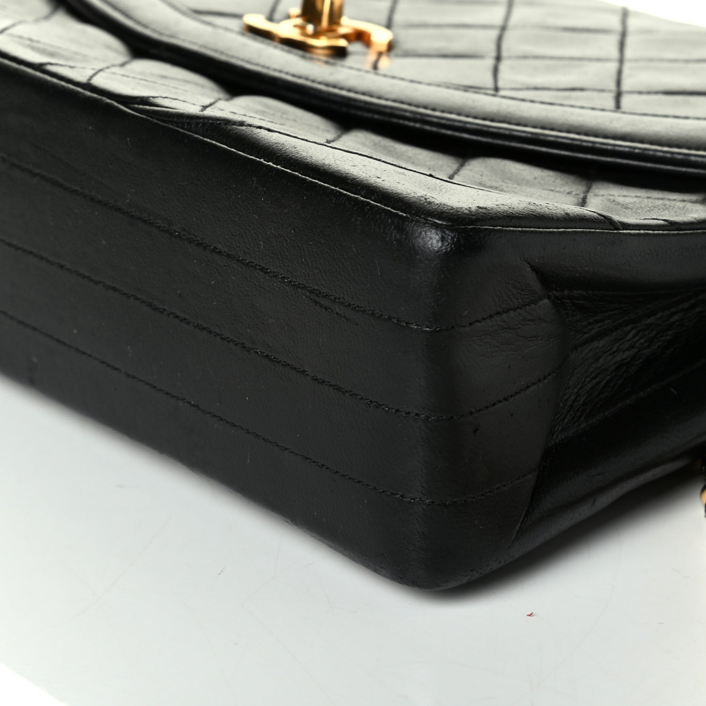 Lambskin Quilted Medium Single Flap Black