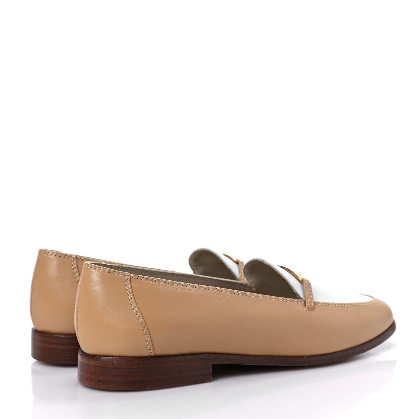 Lambskin Womens CC Mocassin Loafers 38 Beige White