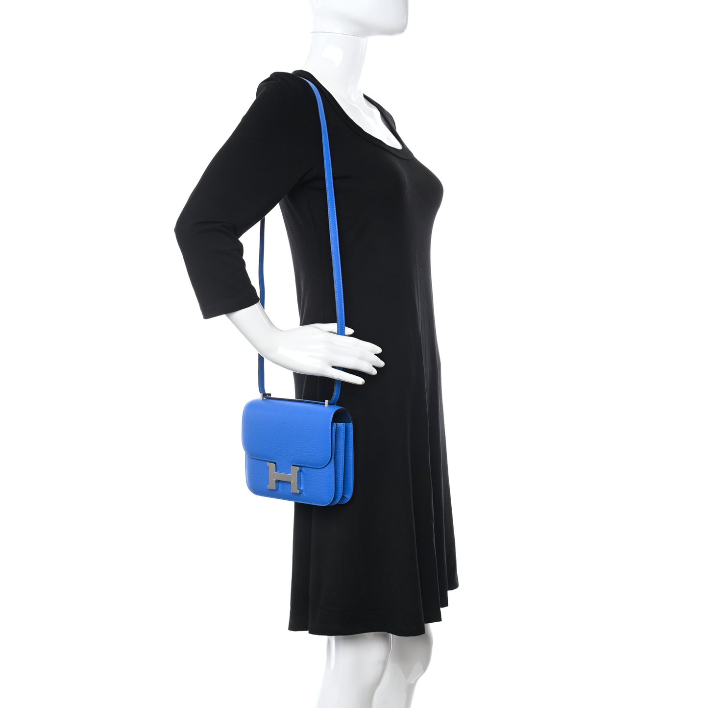 Chevre Mysore Verso Constance 18 Bleu Hydra Deep Blue