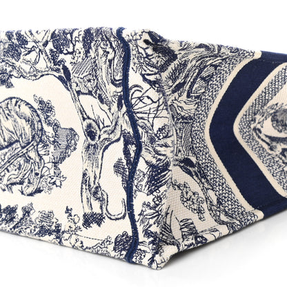 Christian Dior Canvas Embroidered Medium Dioriviera Toile De Jouy Book Tote Blue 10 of 10