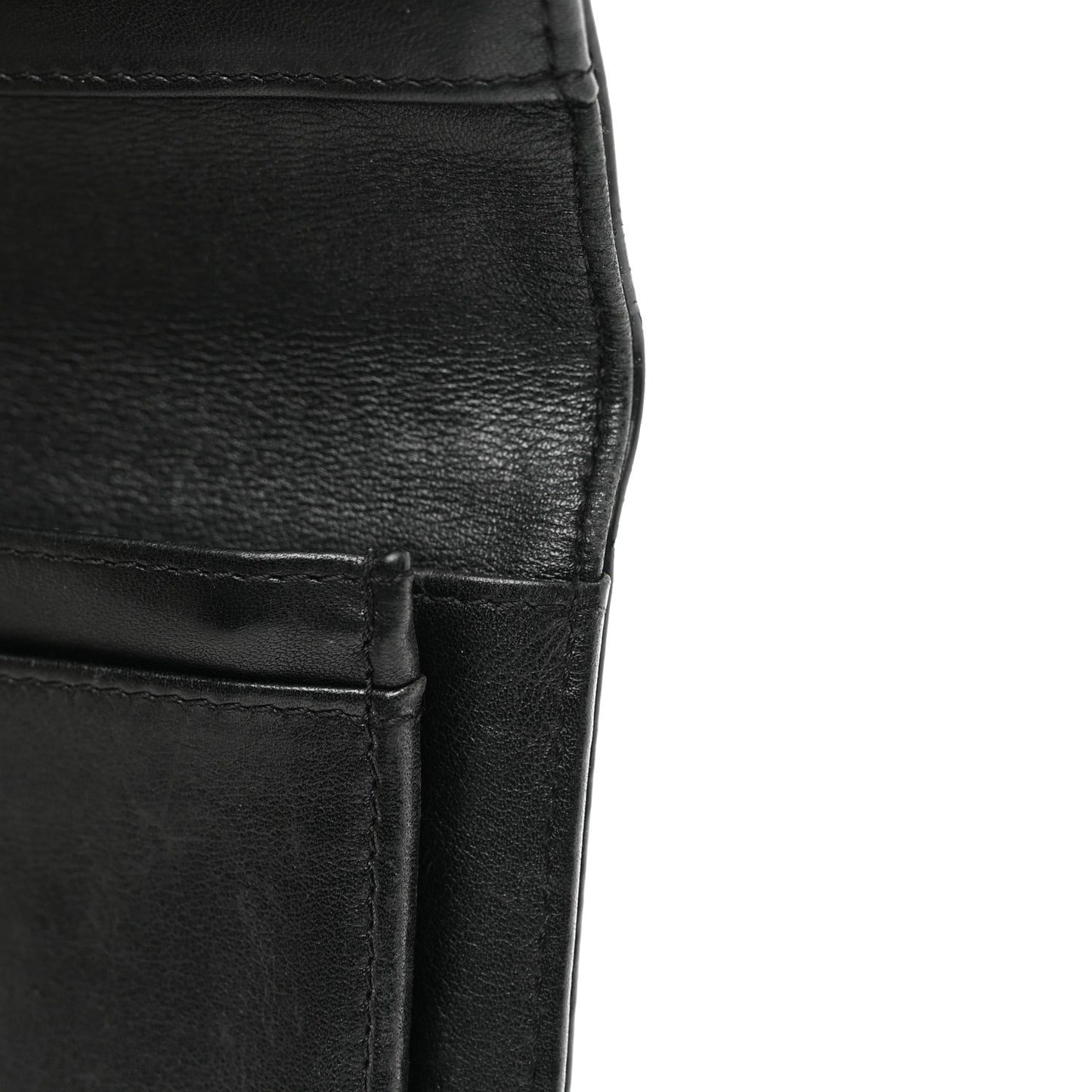 Patent Camellia Yen Wallet Black
