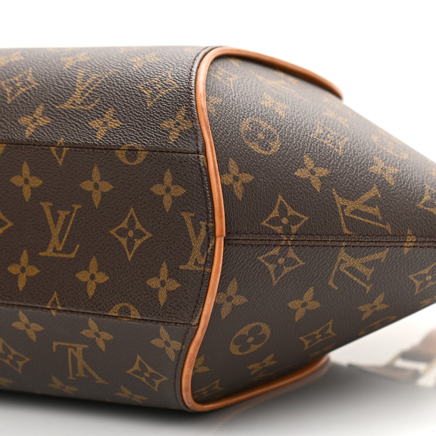 Monogram Ellipse MM