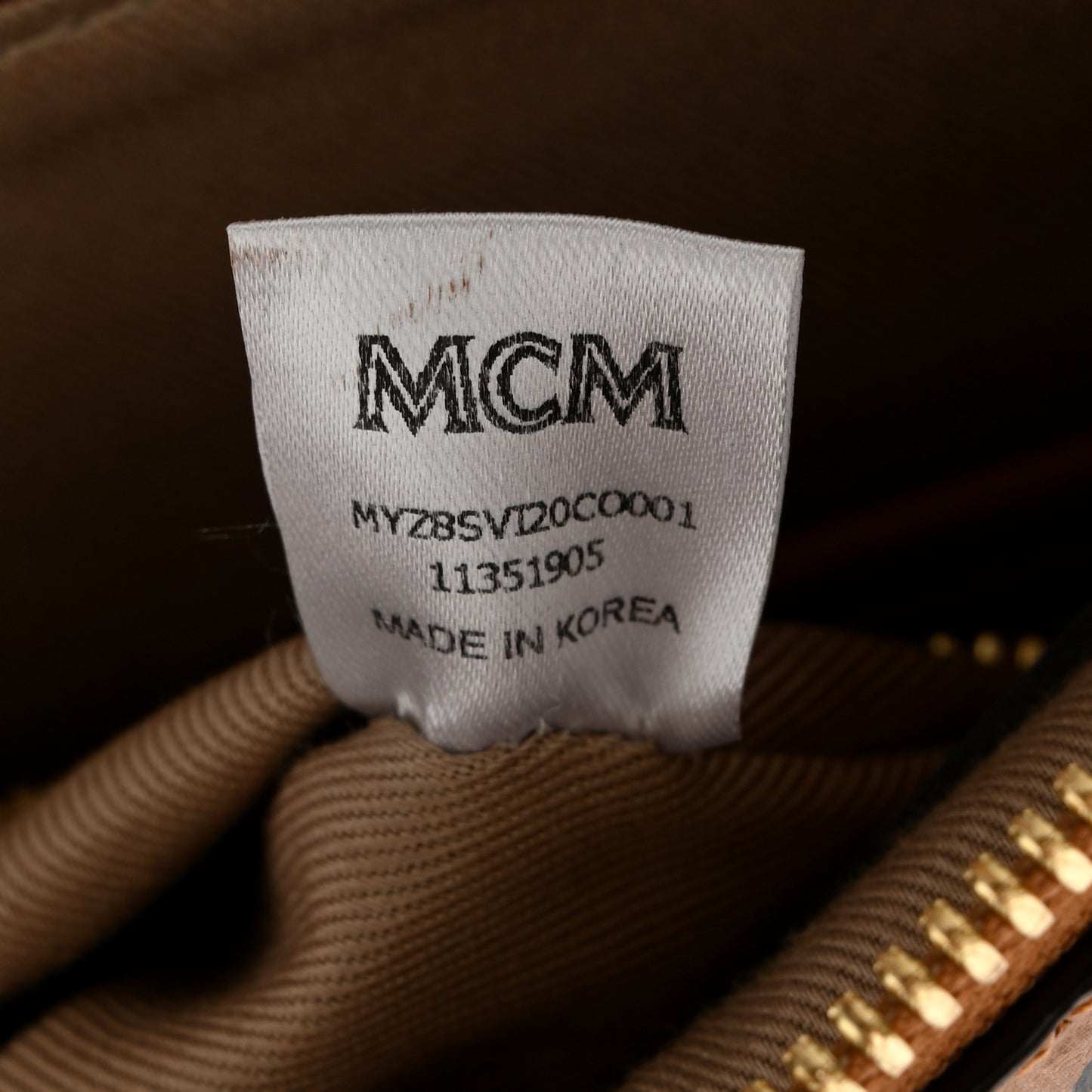 Visetos Medium Crossbody Pouch Cognac