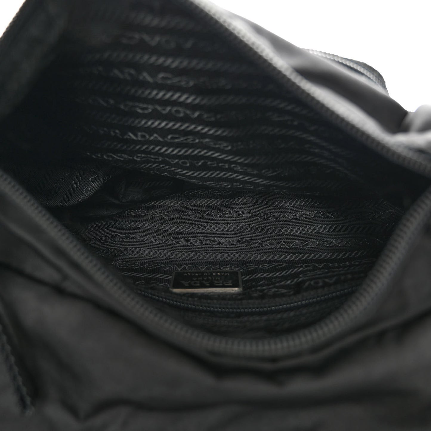 Tessuto Nylon Saffiano Small Vela Messenger Black