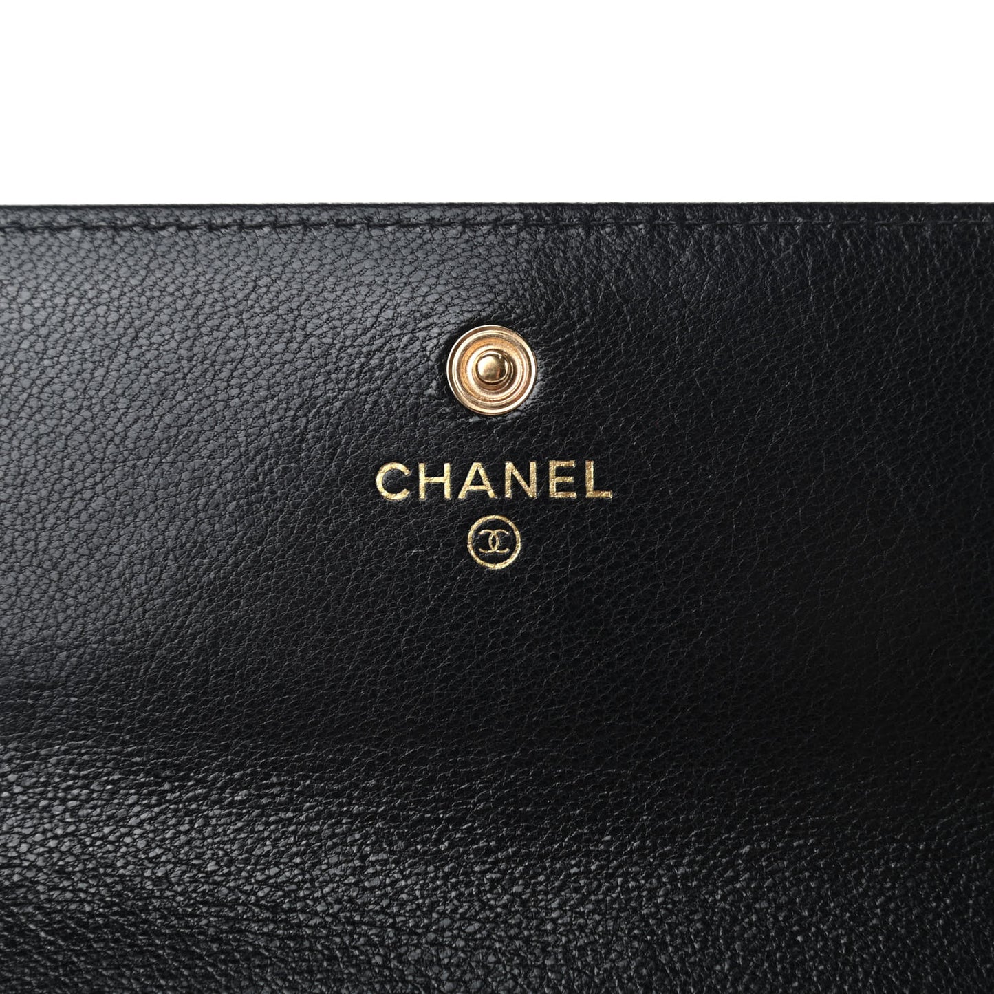 Lambskin Quilted Chanel 19 Flap Wallet Black