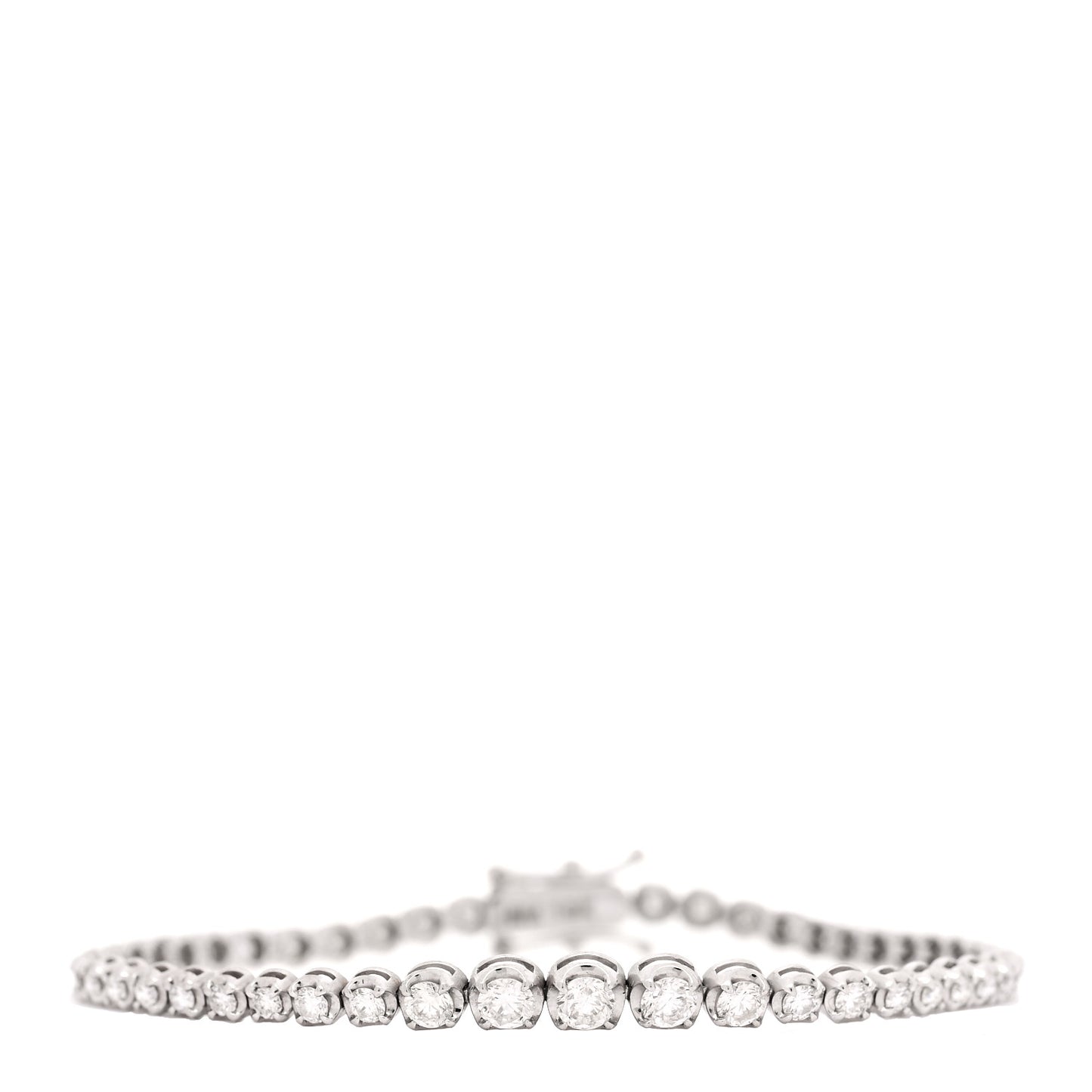 18K White Gold Diamond Graduated Tennis Bracelet
