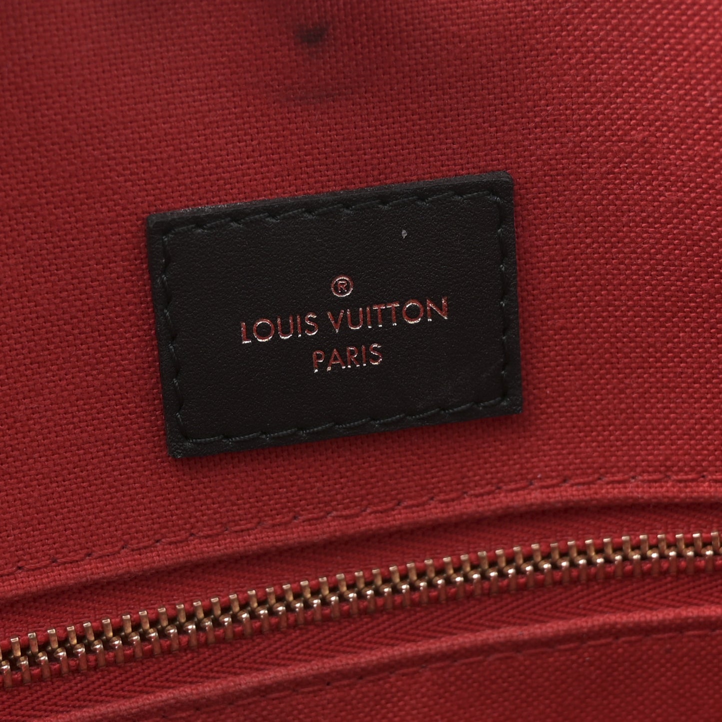 Reverse Monogram Giant Onthego MM