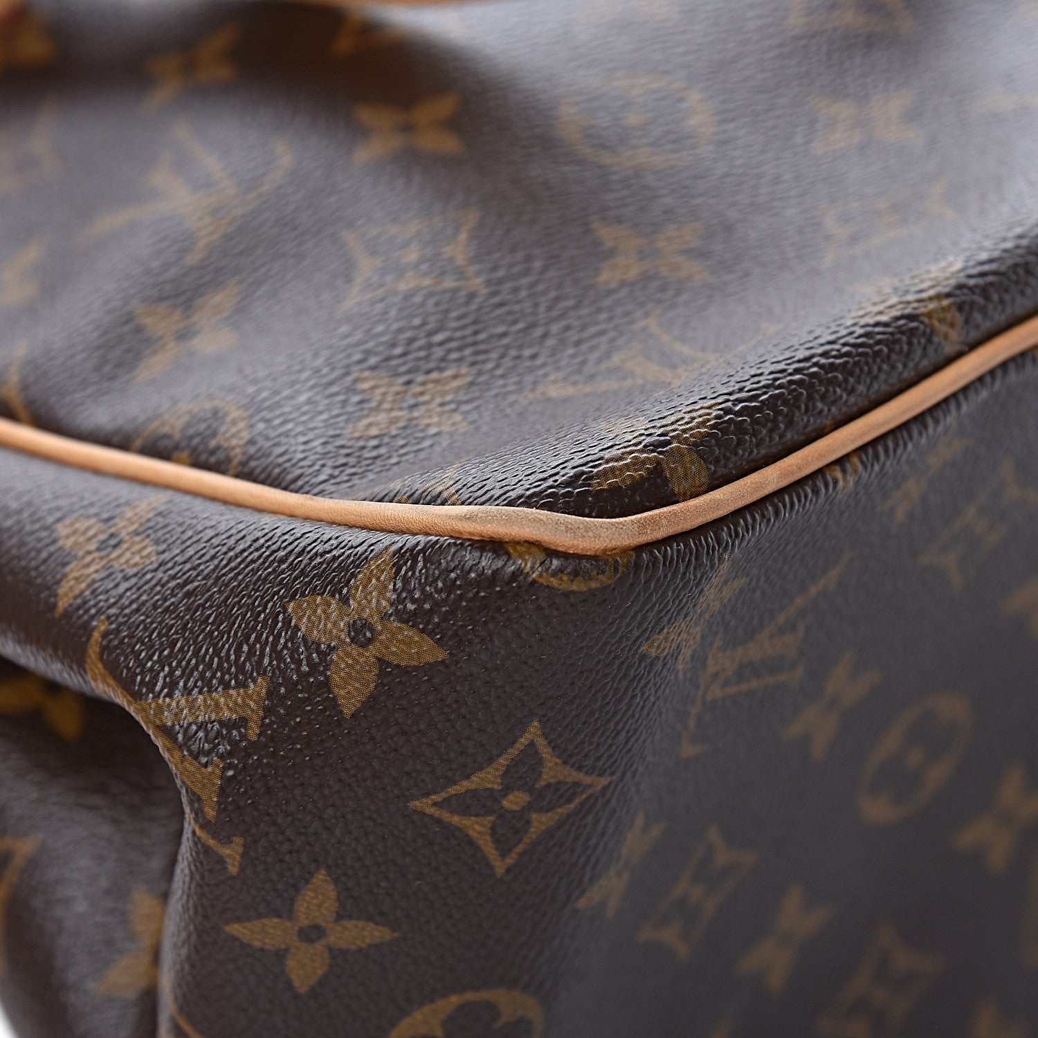Louis Vuitton Monogram Batignolles 13 of 15