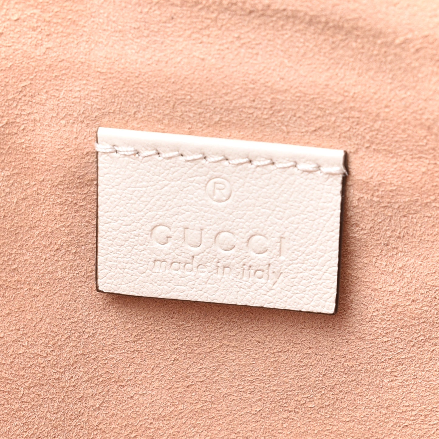 Vintage Effect Calfskin Matelasse Diagonal Torchon GG Marmont Zip Pouch Mystic White Blue Agata