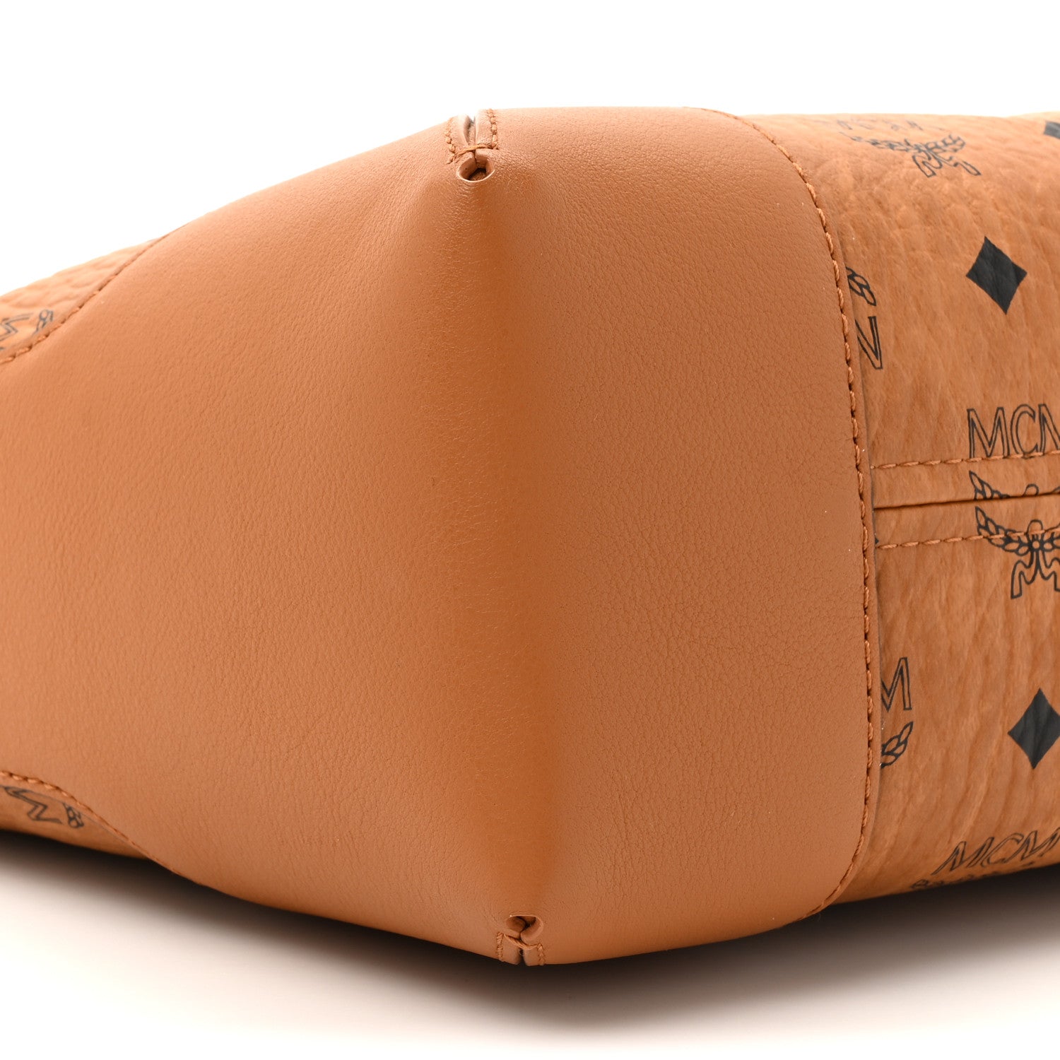 MCM Visetos Medium Klara Hobo Cognac 9 of 9