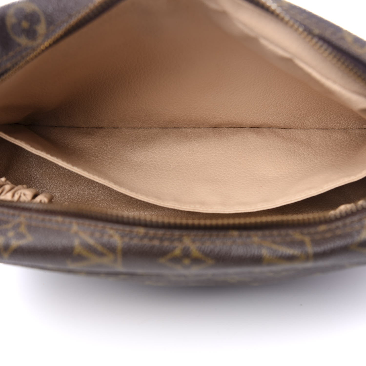 Louis Vuitton Monogram Trousse Toilette 28 4 of 7
