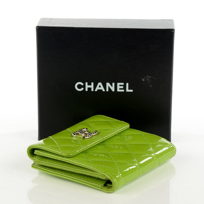 Chanel Patent Quilted Brilliant Compact Wallet Light Green 4 of 8