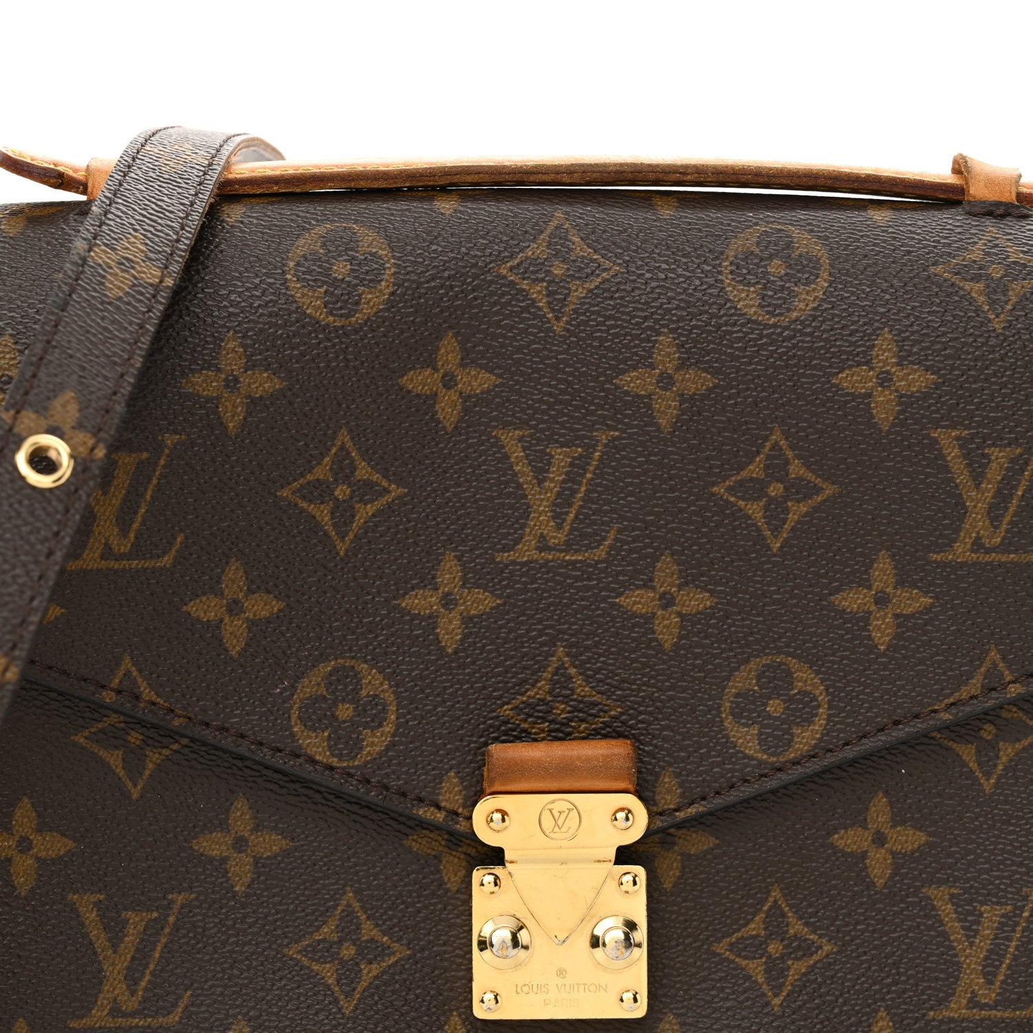 Louis Vuitton Monogram Pochette Metis 8 of 18
