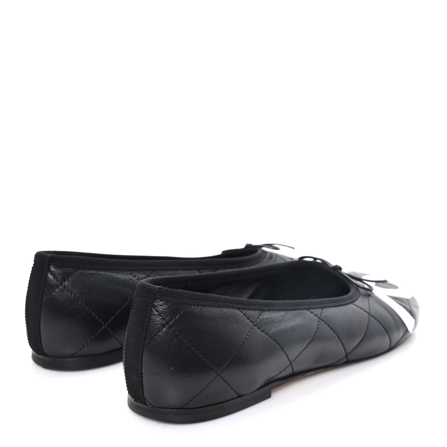 Lambskin Quilted CC Cambon Ballet Flats 42 Black White