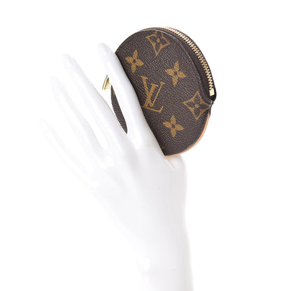 Louis Vuitton Monogram Round Coin Purse 2 of 6