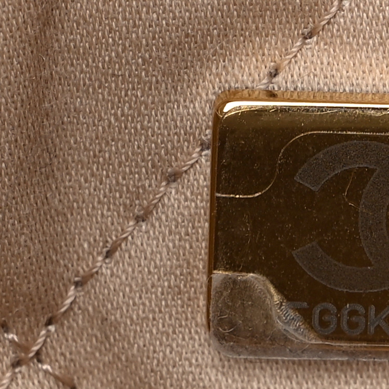 Chanel Shiny Calfskin Quilted Chanel 22 White 8 of 12