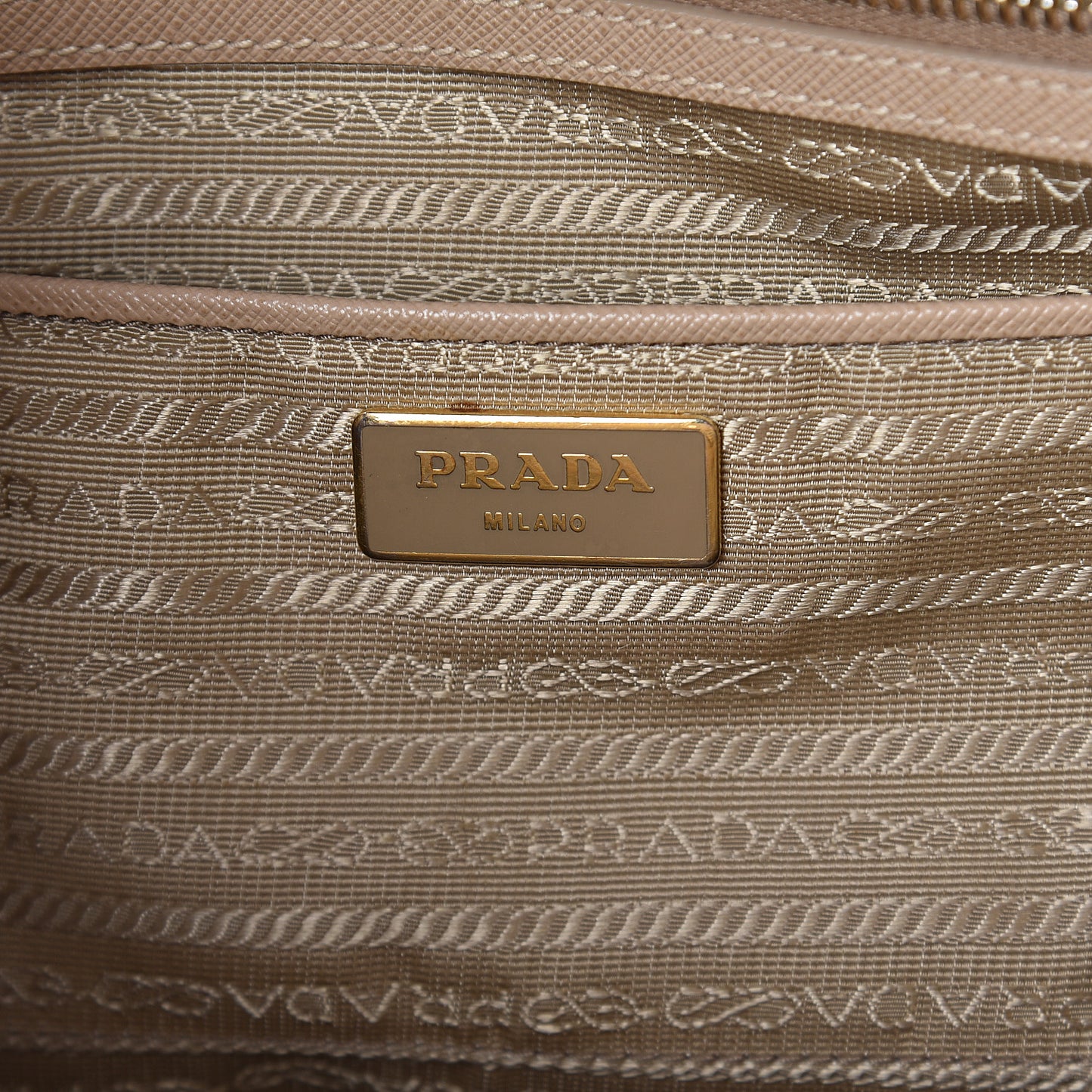 Saffiano Lux Large Tote Sabbia