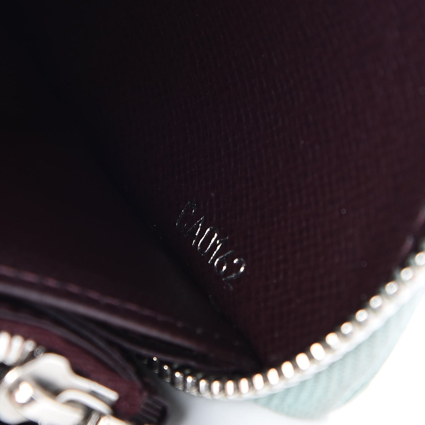 Electric Epi Zippy Wallet Amande