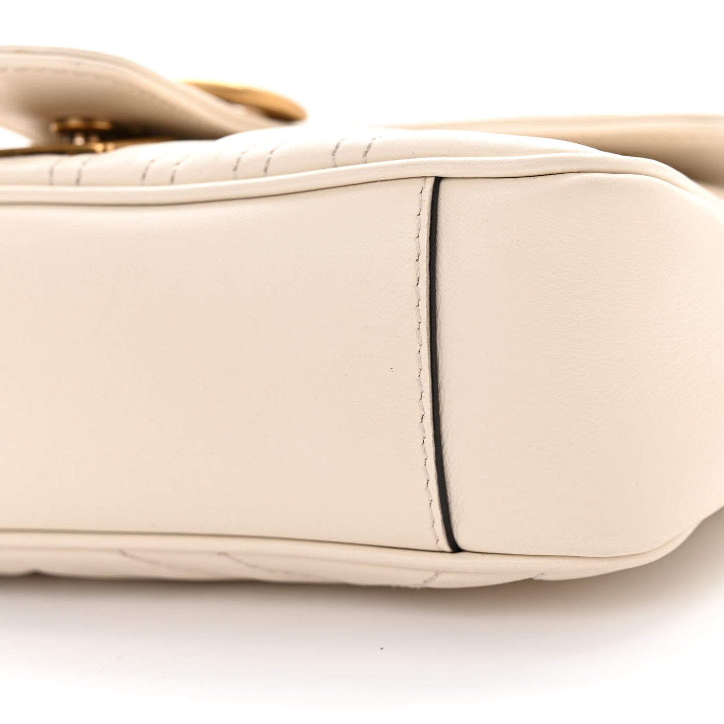Calfskin Matelasse Mini GG Marmont Shoulder Bag White