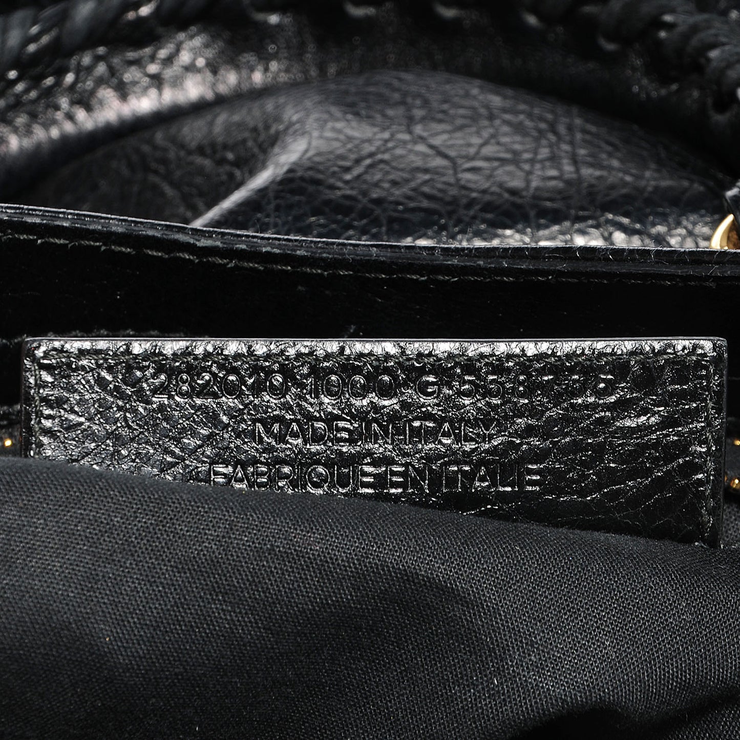 Agneau Giant 12 Gold Hardware Velo Black