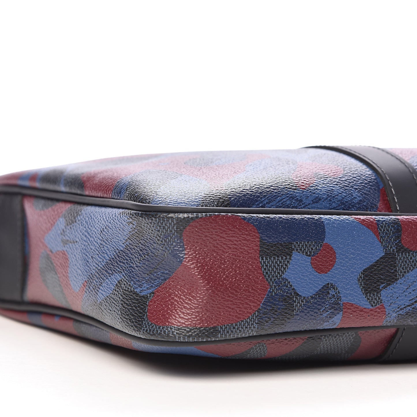 Damier Cobalt Camouflage Porte Documents Voyage PM
