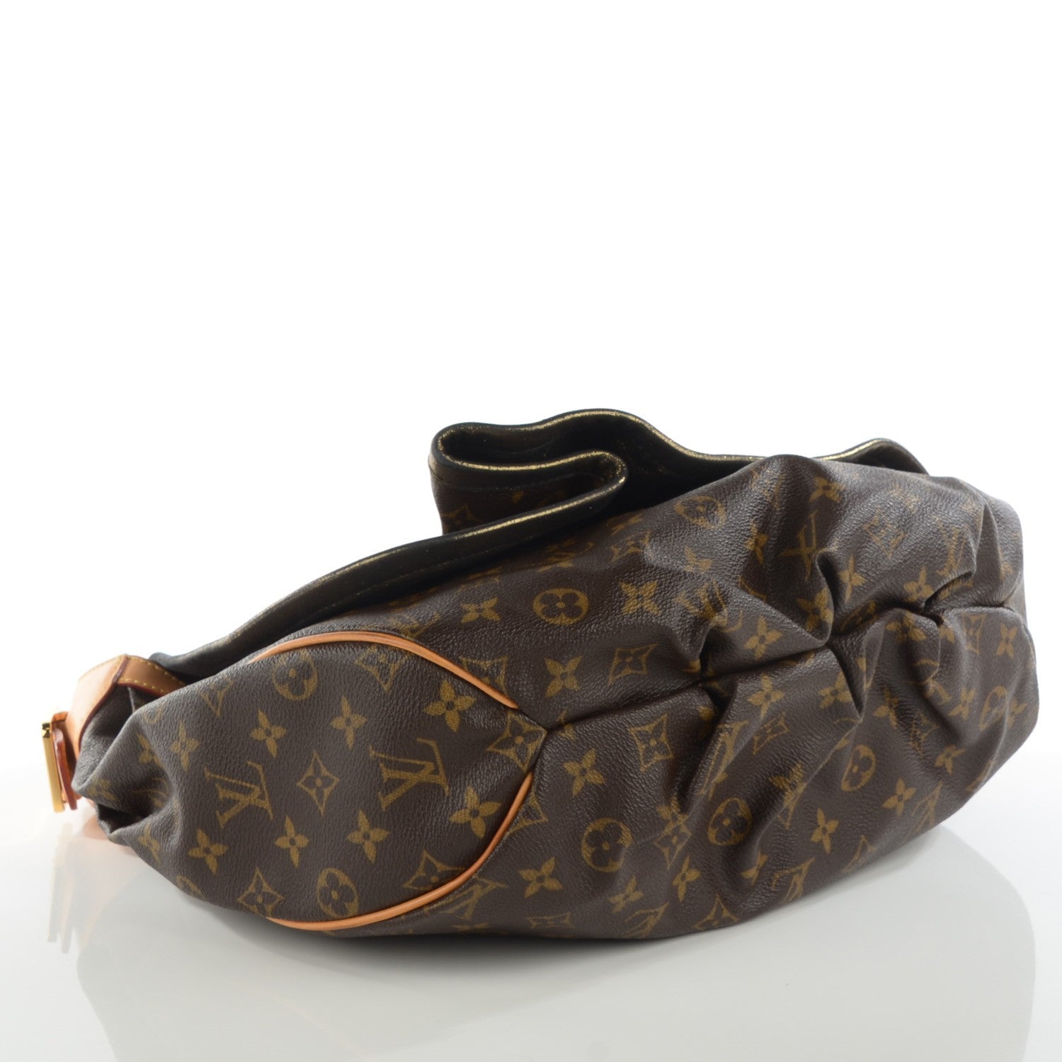 Louis Vuitton Monogram Kalahari GM 4 of 7