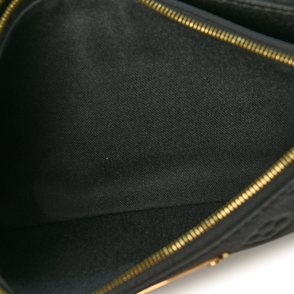 Empreinte Monogram Liv Pochette Black