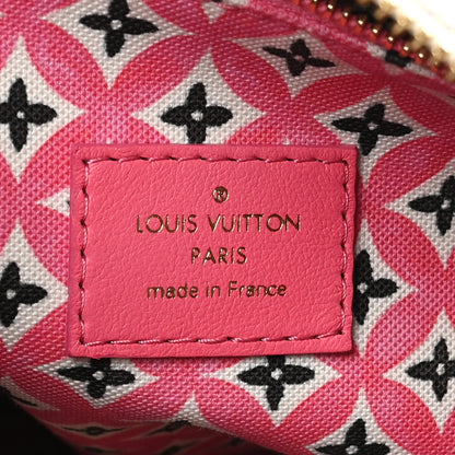 Louis Vuitton Monogram Giant By The Pool 2.0 Speedy Bandouliere 25 Rose 6 of 9