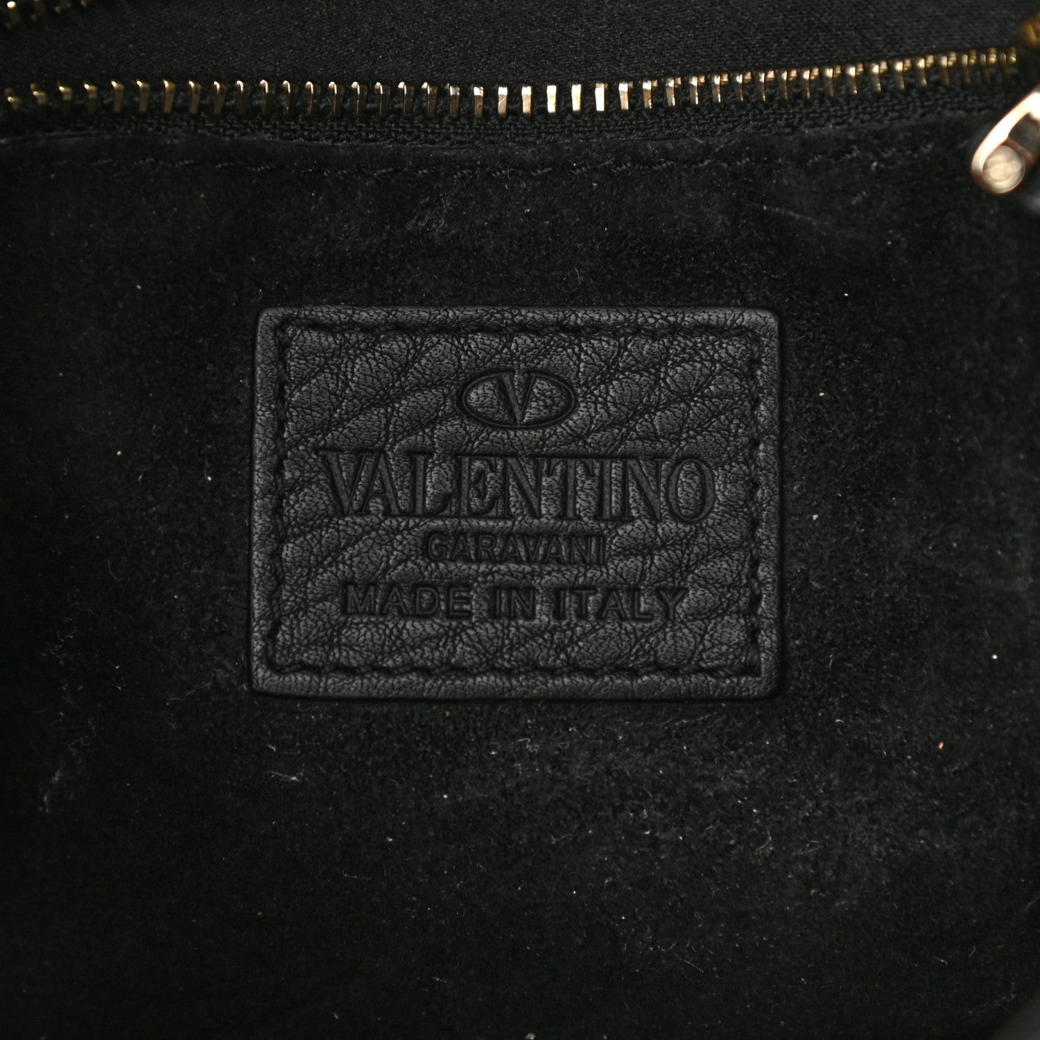 Valentino Garavani Grained Calfskin Rockstud Bucket Bag Black 6 of 13