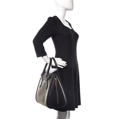 Alexander McQueen Calfskin Studded Large Heroine Black 2 of 24