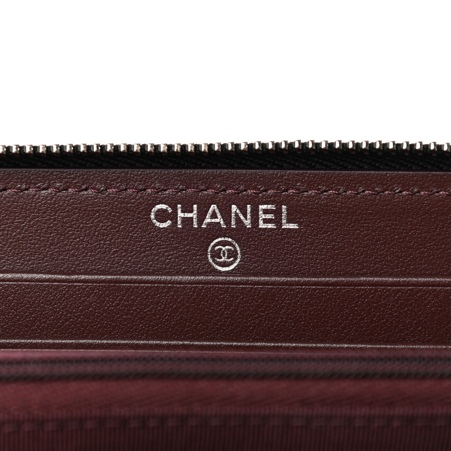Caviar Quilted Medium Zip Around Wallet Black