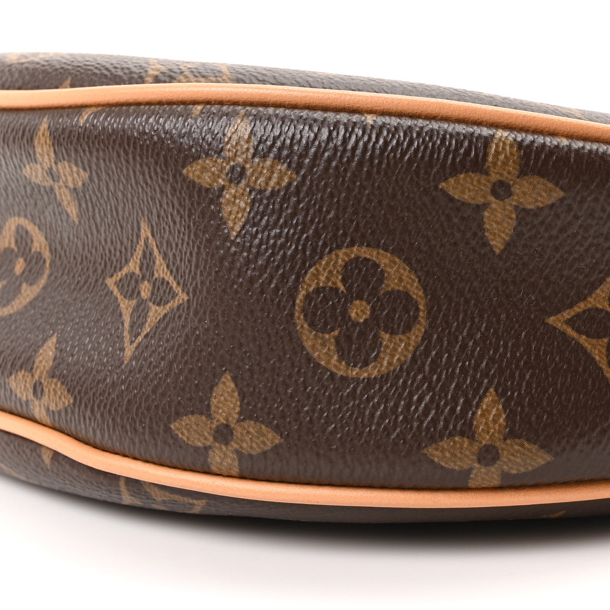Monogram Loop