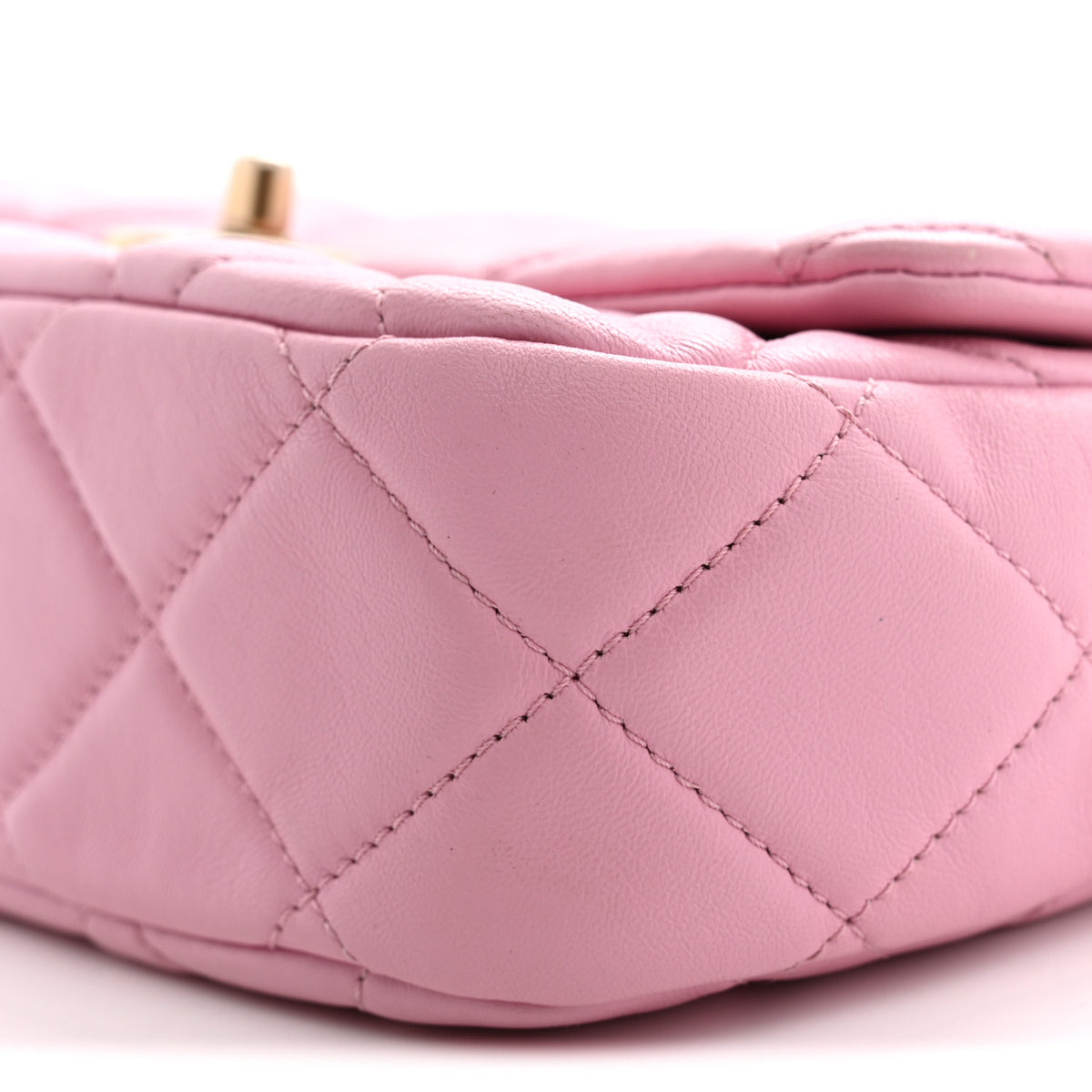 Lambskin Quilted Small Lacquered Chain Flap Pink