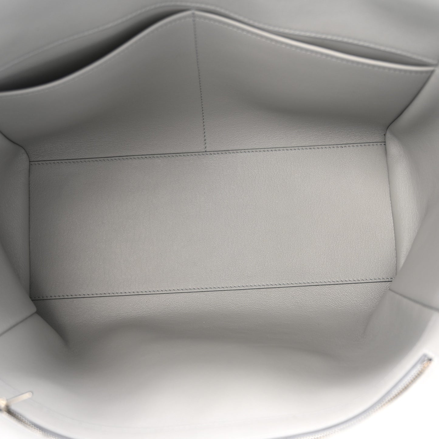 Smooth Calfskin Hampton Carry All Bag Grey