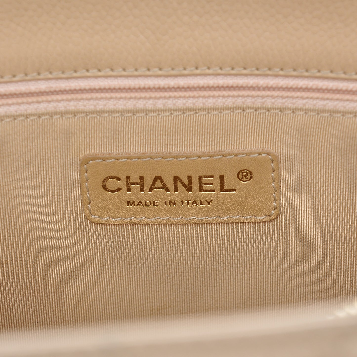 Caviar Quilted Grand Shopping Tote GST Beige Clair