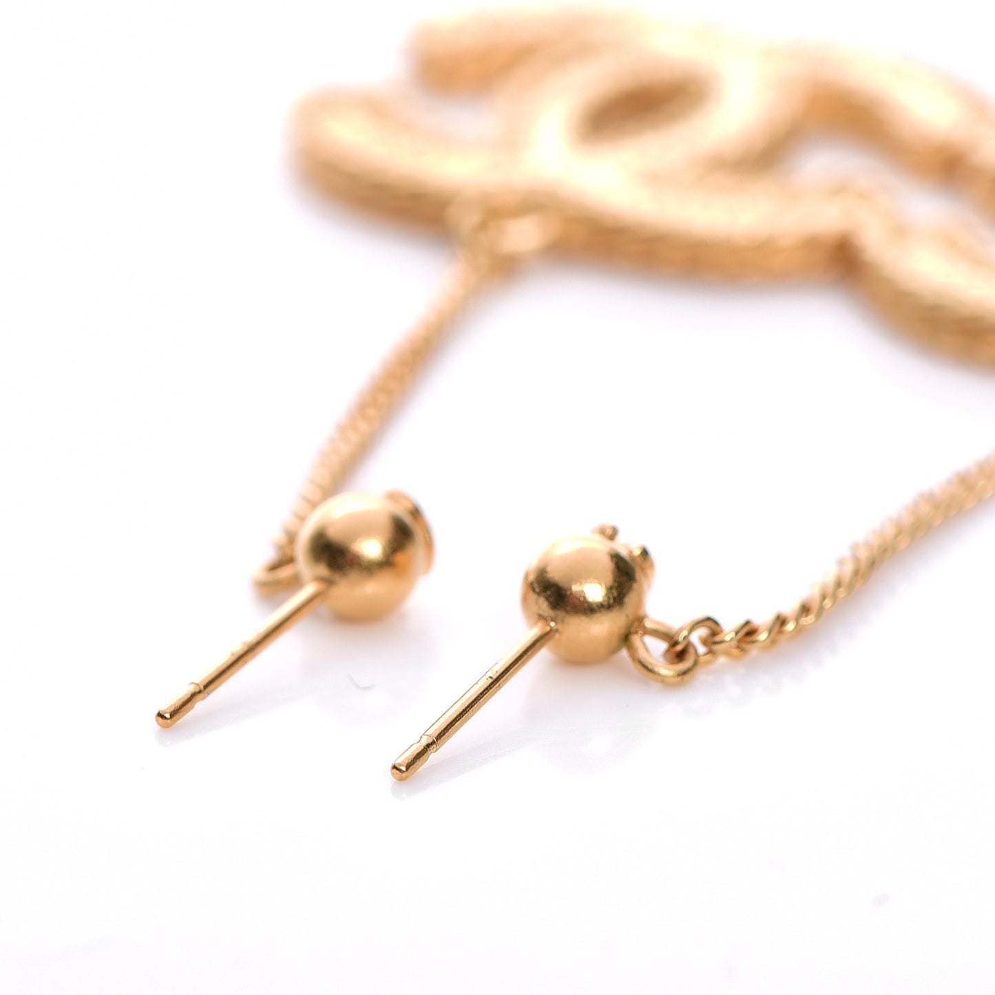 CC Drop Earrings Matte Gold