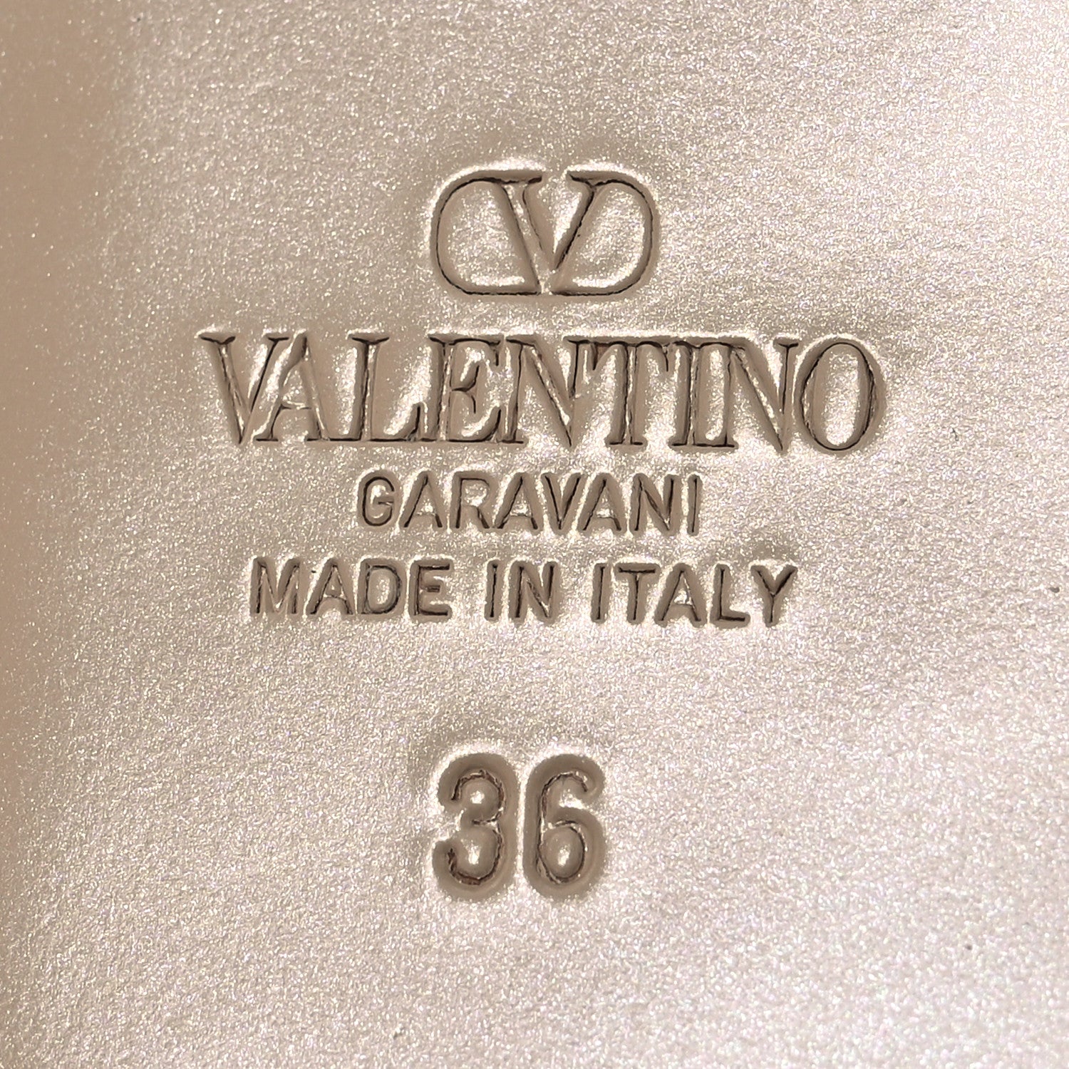 Valentino Garavani Calfskin Rockstud Gladiator Flat Sandals 36 Angel 7 of 11