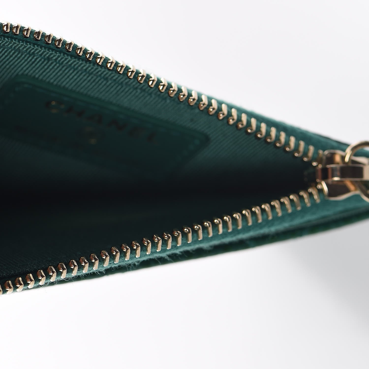 Chanel Metallic Caviar Quilted CC Zip Card Holder Green 5 of 8