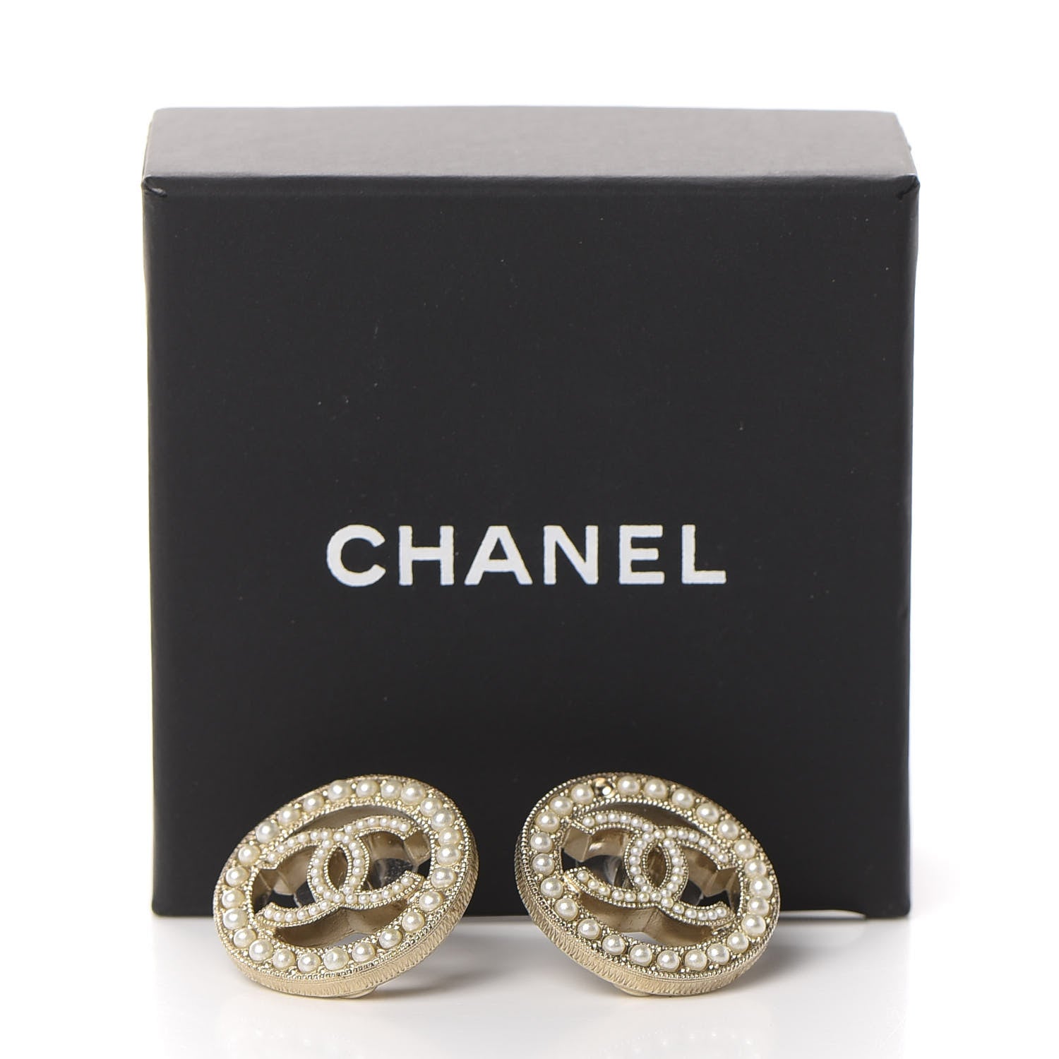 Chanel Pearl CC Round Earrings Gold 6 of 6