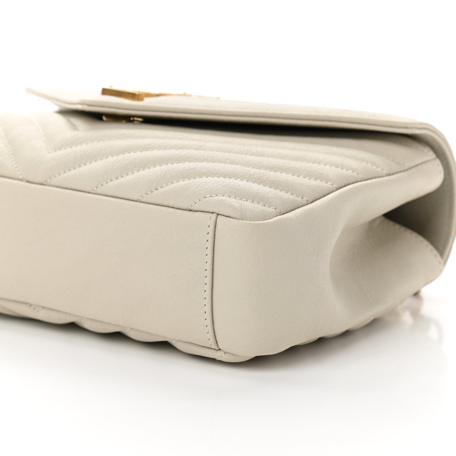 Saint Laurent Sheepskin Matelasse Chevron Monogram Medium College Bag Crema Soft 10 of 10