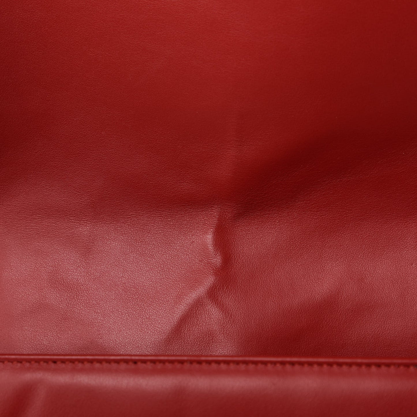 Calfskin Matelasse Large GG Marmont Shoulder Bag Hibiscus Red