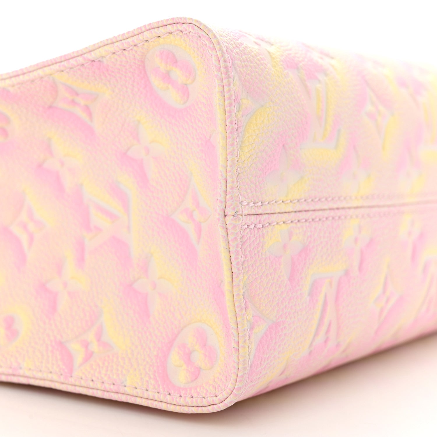Louis Vuitton Empreinte Monogram Summer Stardust Onthego PM Pink 8 of 13