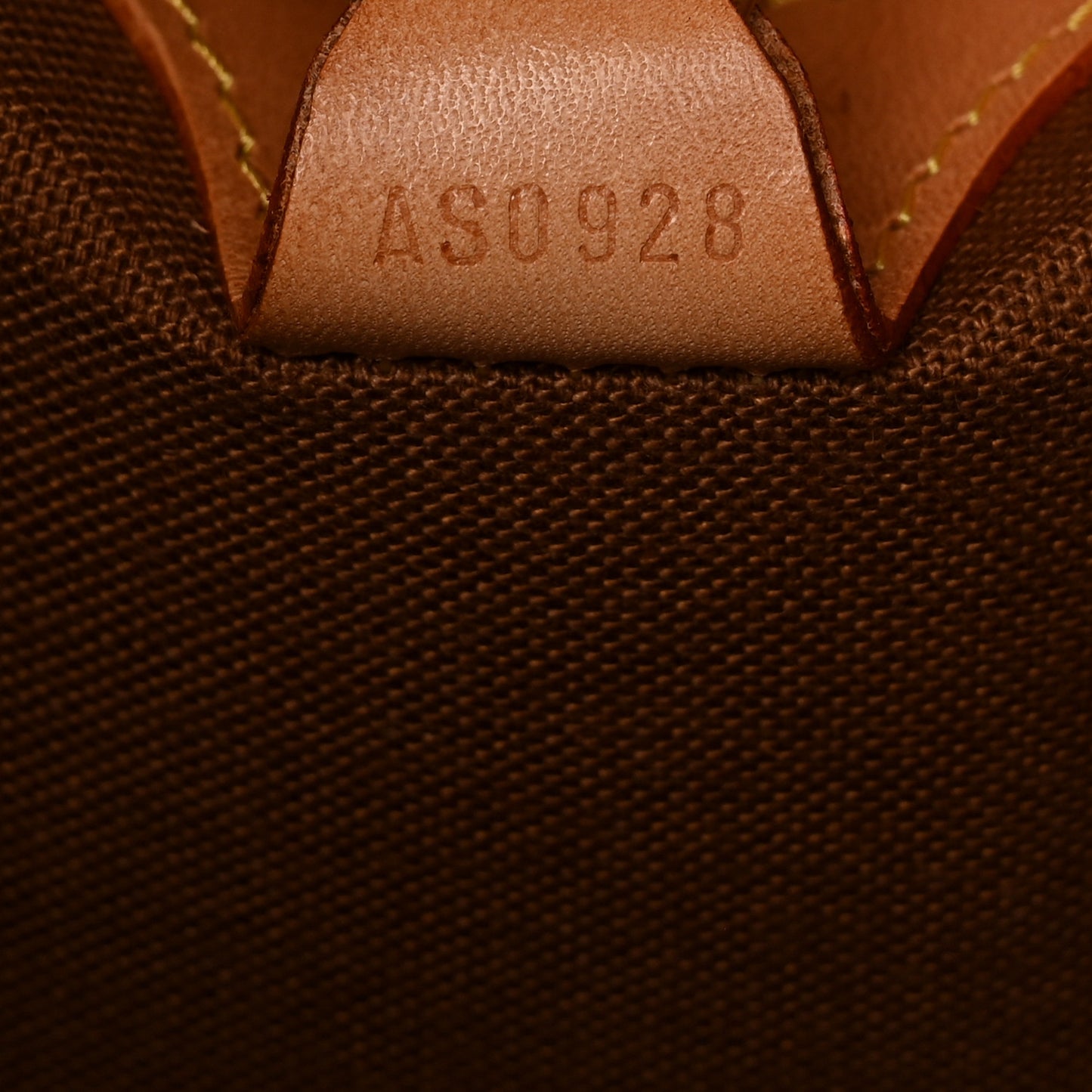 Monogram Ellipse MM