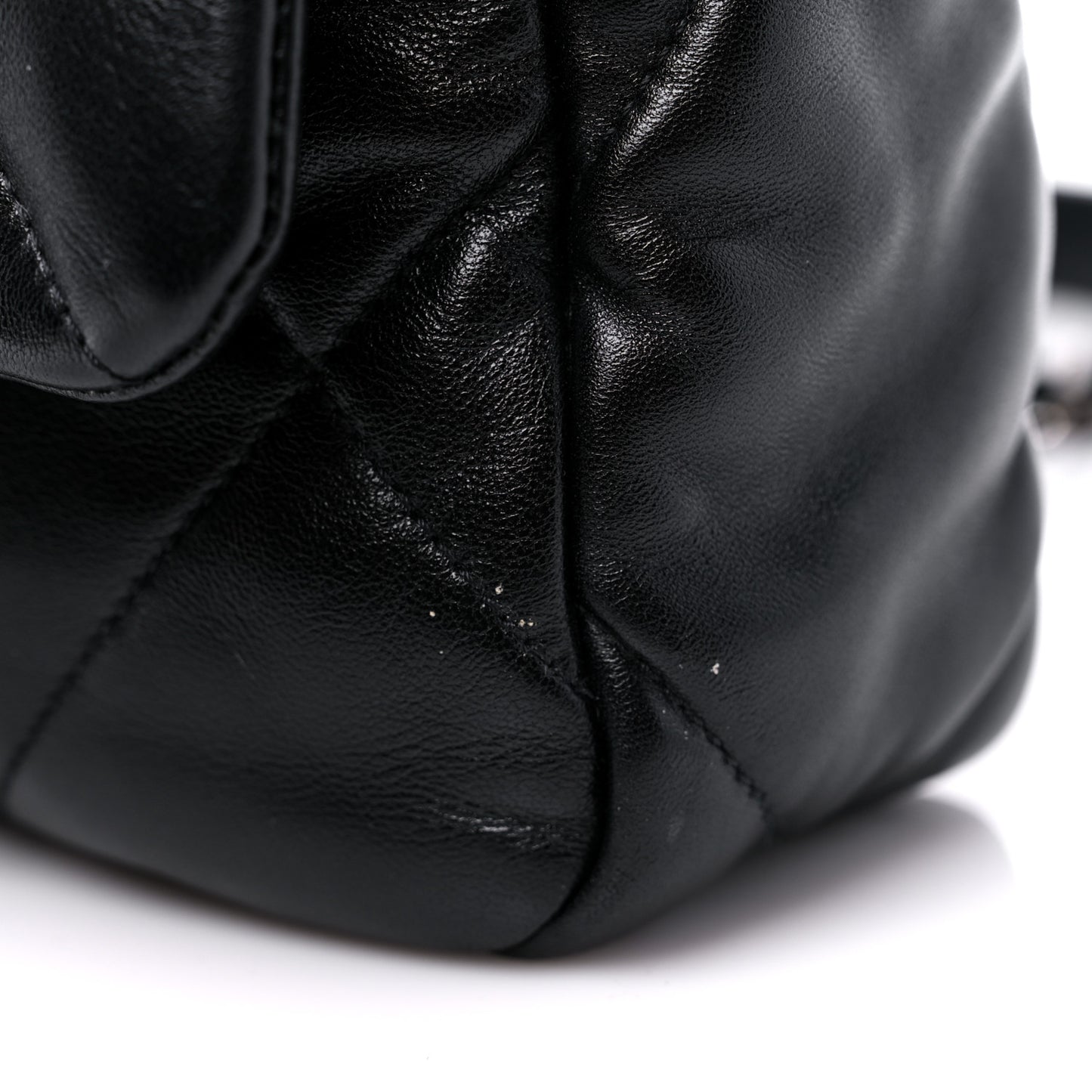 Lambskin Quilted Medium Chanel 19 Flap So Black