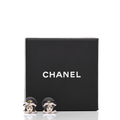 Chanel Metal CC Turnlock Earrings Gold 6 of 6