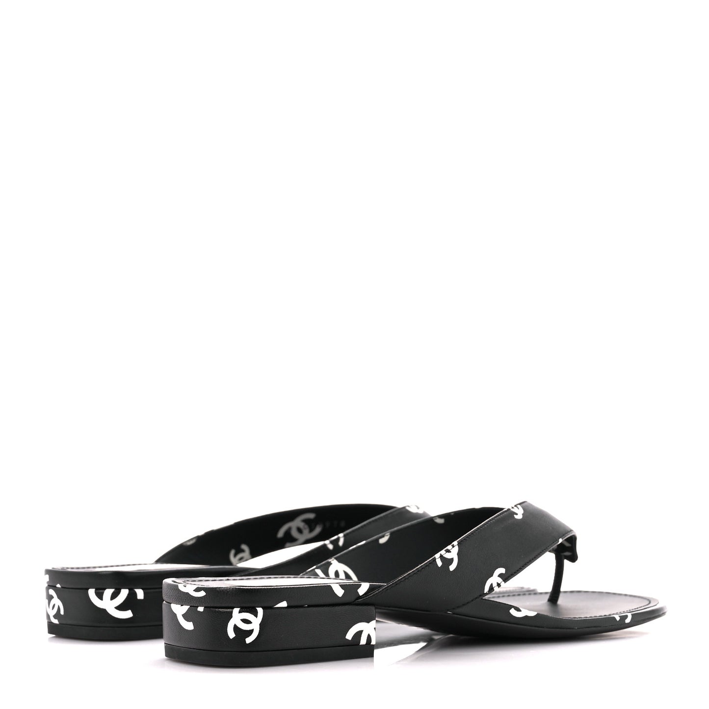 Printed Lambskin Coco Beach Thong Sandals 41 Black White
