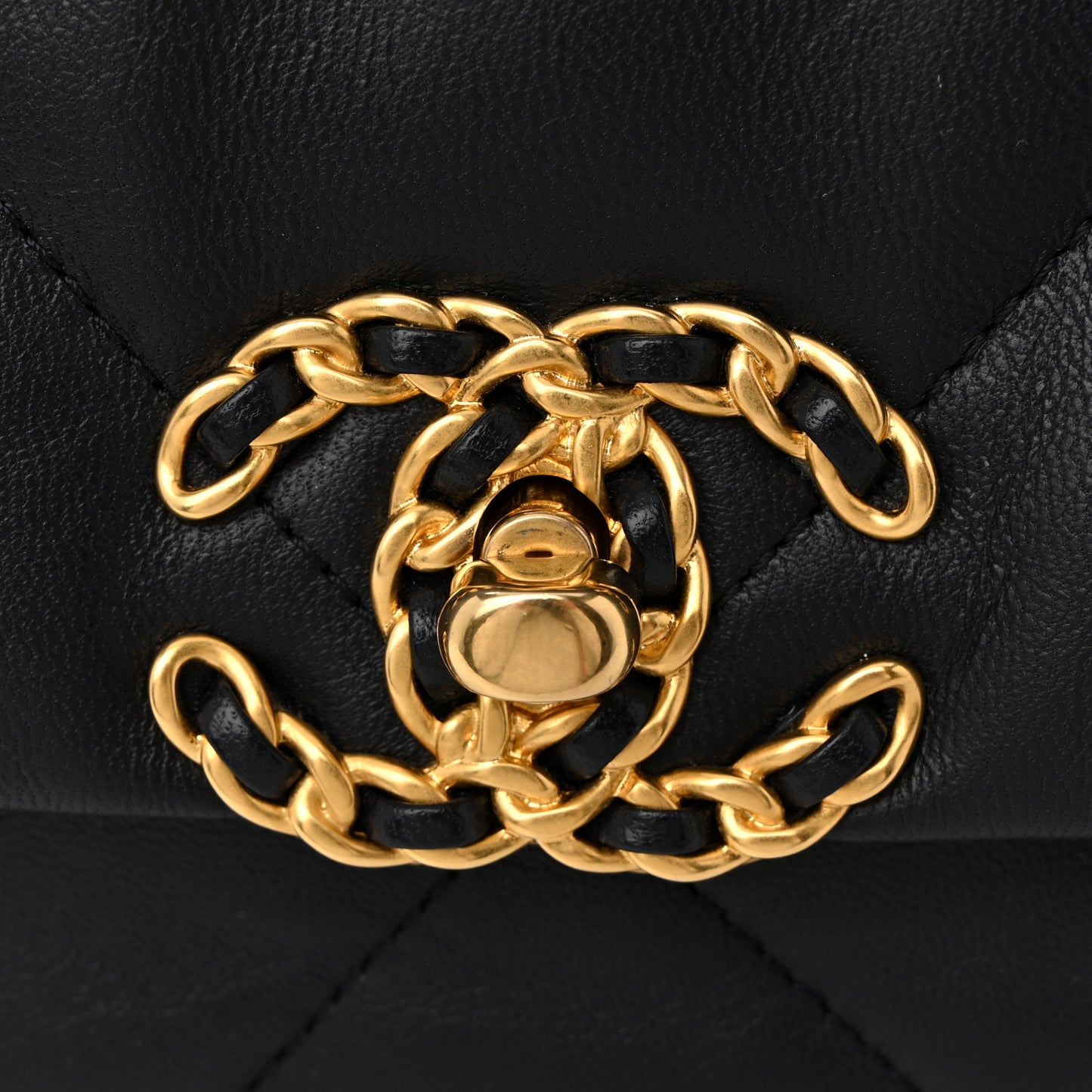 Goatskin Quilted Medium Chanel 19 Flap Navy Blue